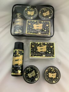 Mild Rejuvenating Set: Revitalize Your Skin with Milkberry Shake