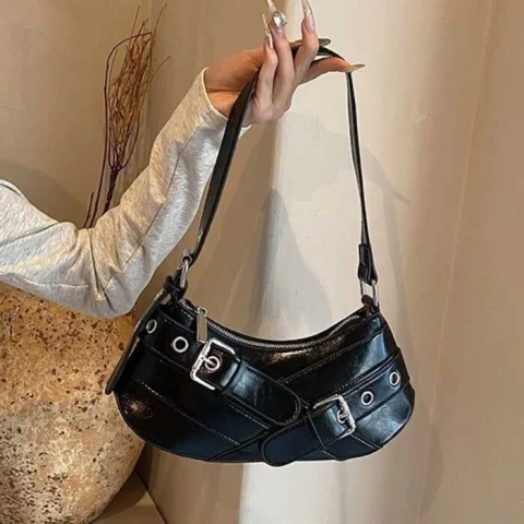 Women’s Vintage Red Shoulder Bag – Retro PU Leather Baguette Handbag with Buckle Detail, Fashion Mini Shoulder Purse for Party, Travel & Everyday Use