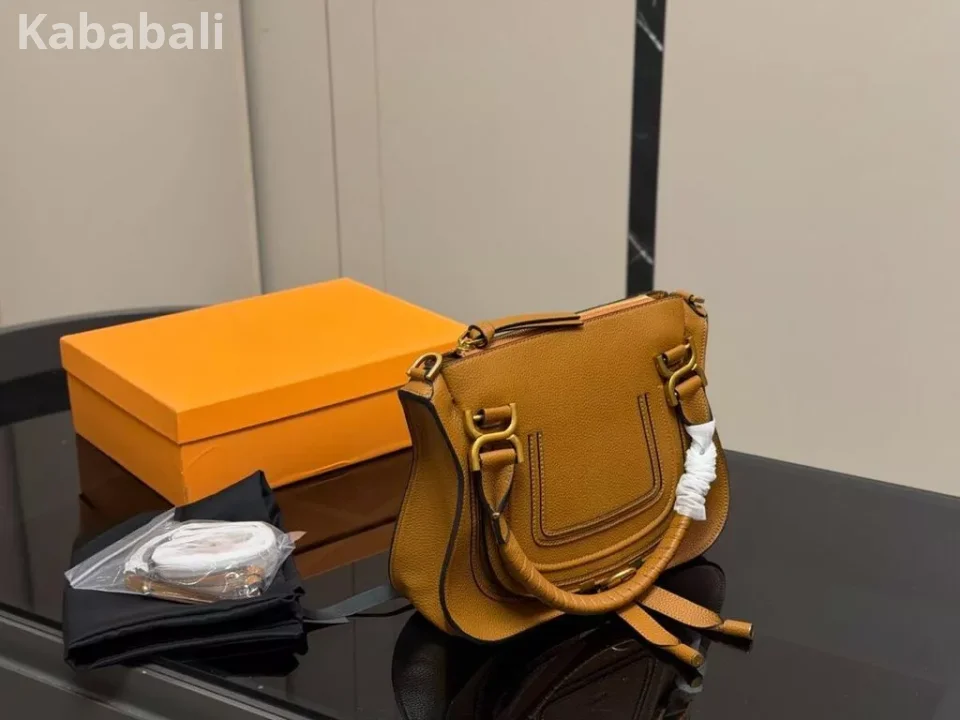 [na9 Ready Stock] Matching Box Size 30 * 23cm Celebrity Same Style Saddle Bag Unique Handbag Handbag Shoulder Bag