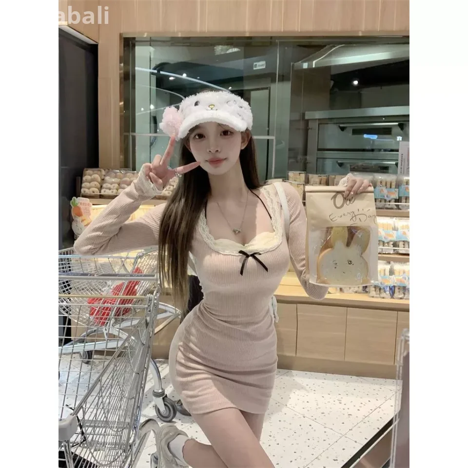 Lace Dress Splicing Dress Square Neck Dress Sweet Hot Dress Hot Girl Dress Showing Body Dress Narrow-Waisted Dress Thin Dress Long