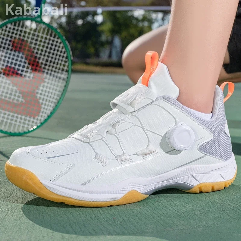 Quality Assurance Couple Badminton Shoes Outdoor Casual Shoes Sports Shoes Badminton Shoes Men/Women Volleyball Shoes Tennis Shoes